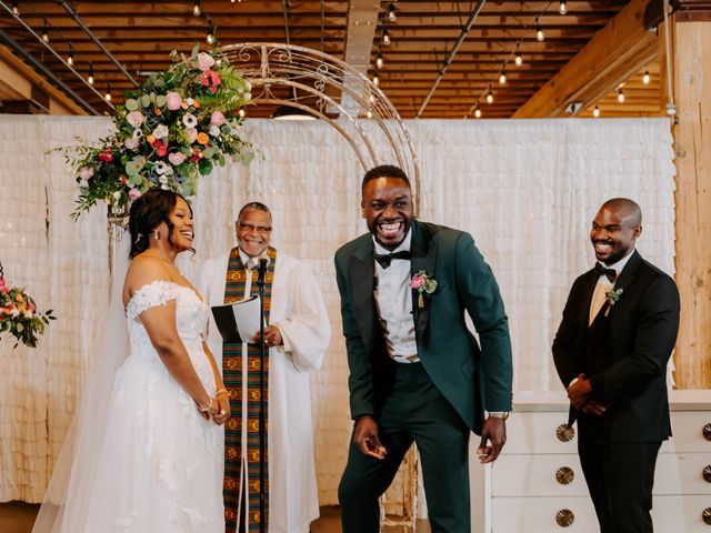 Wes and Lauren&apos;s Wedding in Grand Rapids, Michigan 40
