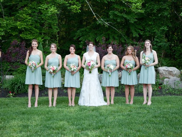Chelsea and Chadwick&apos;s Wedding in Bedford, New Hampshire 6
