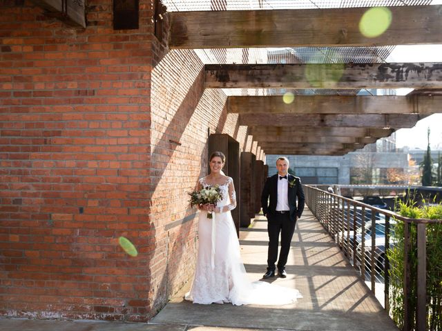 Dianna and Alex&apos;s Wedding in Seattle, Washington 36