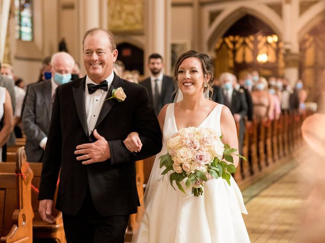 Keith and Alyssa&apos;s Wedding in Cincinnati, Ohio 12