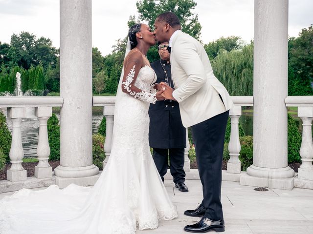 Diquan and Aaliyah&apos;s Wedding in Voorhees, New Jersey 19