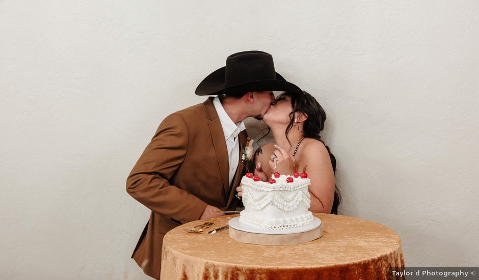 Tara and Michael's Wedding in Las Cruces, New Mexico