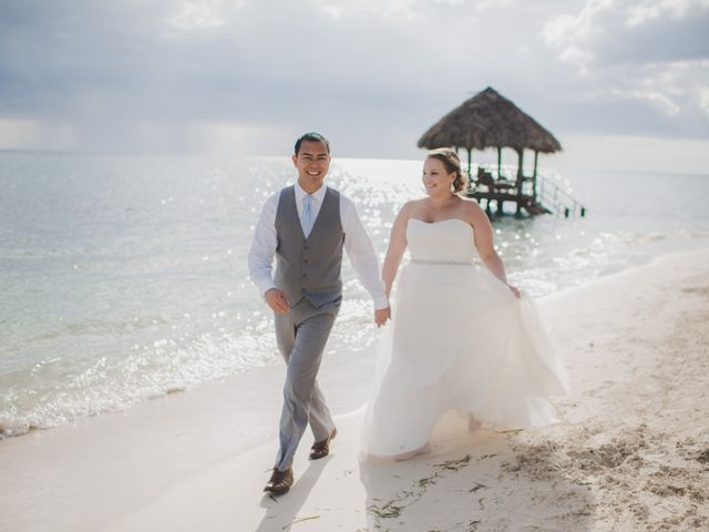 Christina and Carlos&apos;s Wedding in White House, Jamaica 18