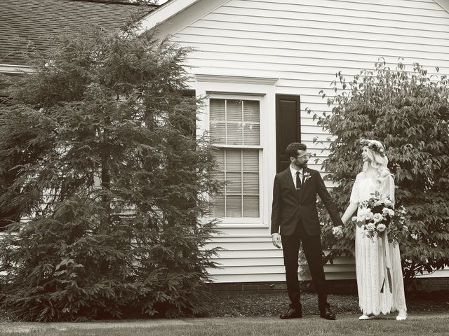 Kyle and Kristen&apos;s Wedding in Stow, Ohio 21