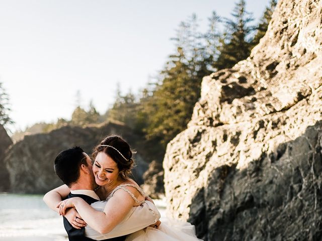 Bret and Nicolette&apos;s Wedding in Brookings, Oregon 18