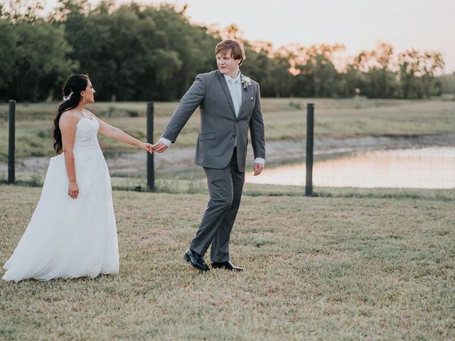 Ben and Yesennia&apos;s Wedding in Alvin, Texas 8