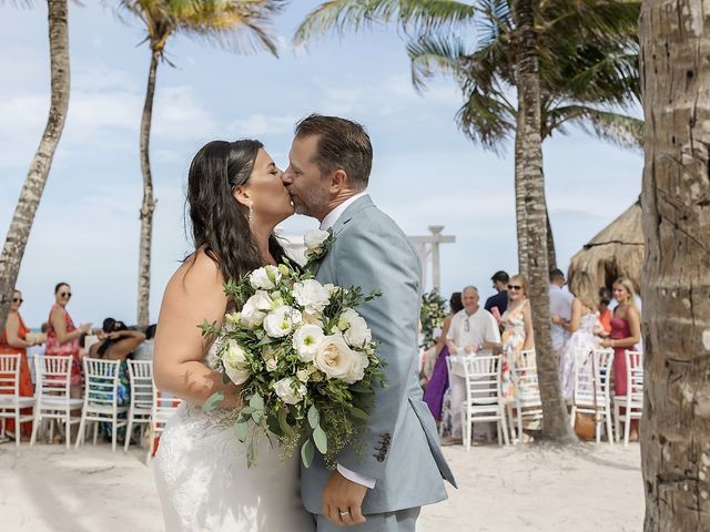 Brian and Cara's Wedding in Playa del Carmen, Mexico 34