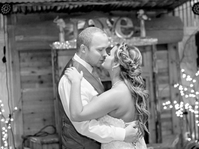 Edward and Janee&apos;&apos;s Wedding in Quinlan, Texas 15