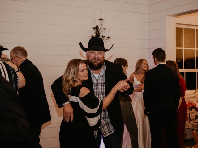 Cody and Marin&apos;s Wedding in Weatherford, Texas 6