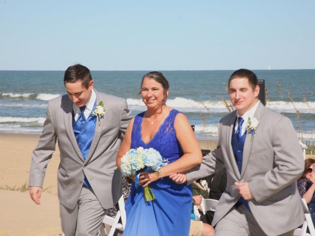 Kendra and Sean&apos;s Wedding in Virginia Beach, Virginia 25