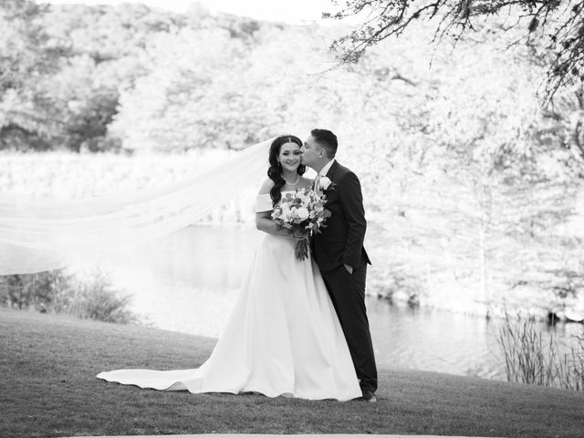 Jared and Hannah&apos;s Wedding in Canyon Lake, Texas 18