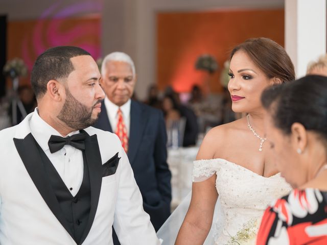 Julio and Vanessa&apos;s Wedding in Santo Domingo, Dominican Republic 19