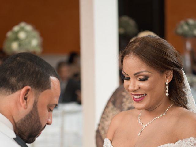 Julio and Vanessa&apos;s Wedding in Santo Domingo, Dominican Republic 24