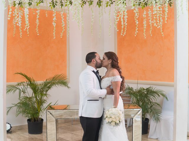 Julio and Vanessa&apos;s Wedding in Santo Domingo, Dominican Republic 35