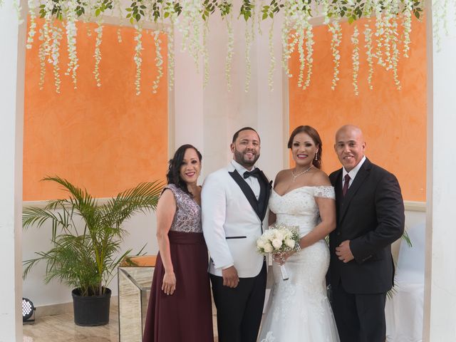 Julio and Vanessa&apos;s Wedding in Santo Domingo, Dominican Republic 40