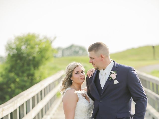 Tanner and Kelsey&apos;s Wedding in Kenosha, Wisconsin 37