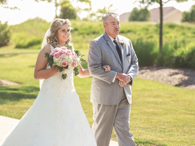 Tanner and Kelsey&apos;s Wedding in Kenosha, Wisconsin 52