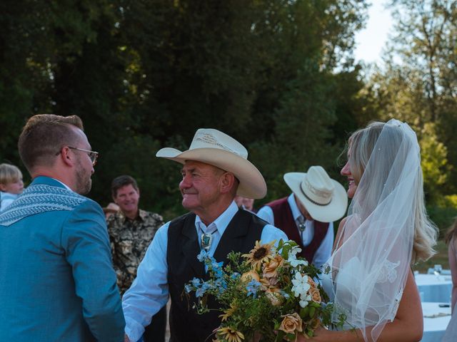 Teigh and Steph&apos;s Wedding in Junction City, Oregon 60