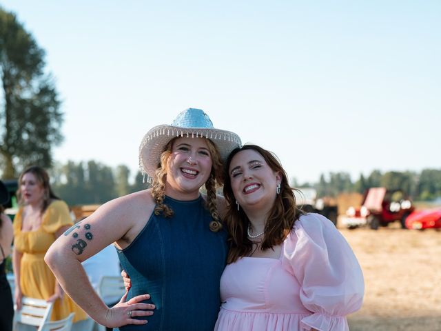 Teigh and Steph&apos;s Wedding in Junction City, Oregon 68