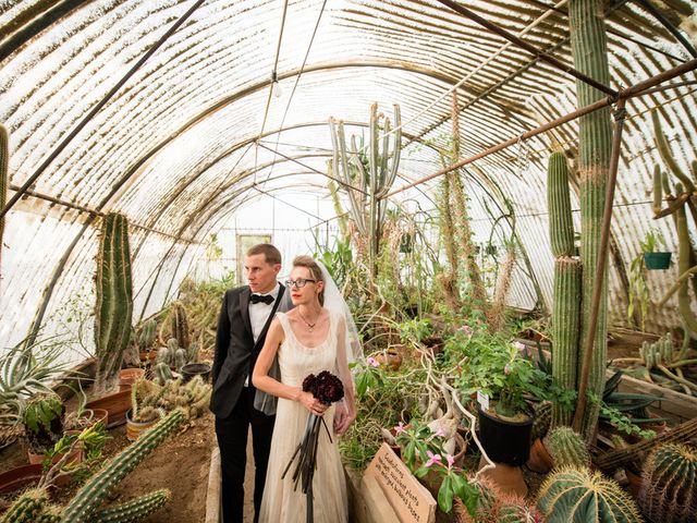 Emily and Robert&apos;s Wedding in North Palm Springs, California 11