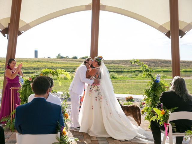 Cody and Anaca&apos;s Wedding in Shakopee, Minnesota 15