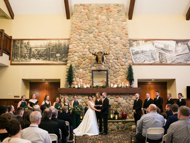 Wade Lundeen and Rachel Lundeen&apos;s Wedding in Brainerd, Minnesota 15