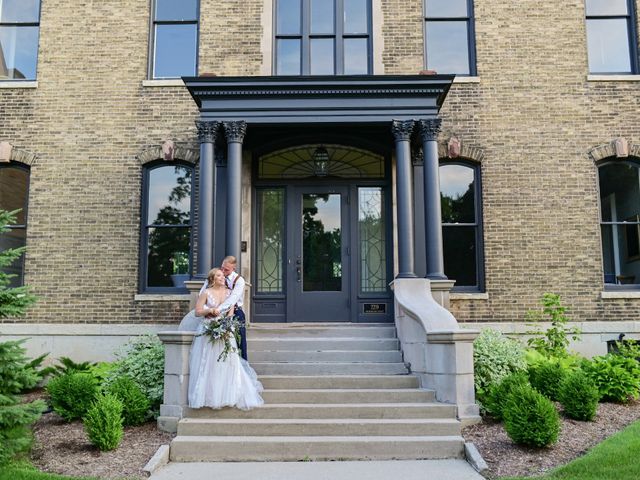 Spencer and Rachael&apos;s Wedding in Racine, Wisconsin 2