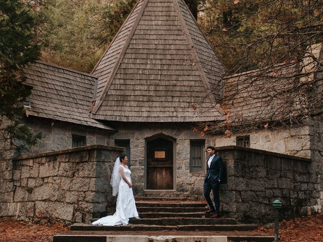 Sho and Abhi&apos;s Wedding in Yosemite National Park, California 20