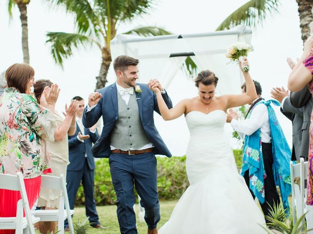 Erin and Kierran&apos;s Wedding in Kapolei, Hawaii 19