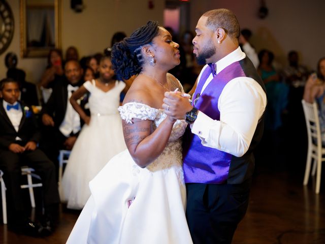 Araysha and Kenaj's Wedding in Runnells, Iowa 7