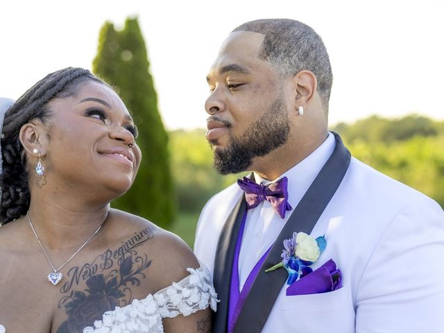 Araysha and Kenaj's Wedding in Runnells, Iowa 14