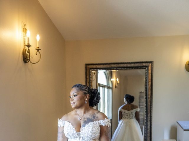 Araysha and Kenaj's Wedding in Runnells, Iowa 18