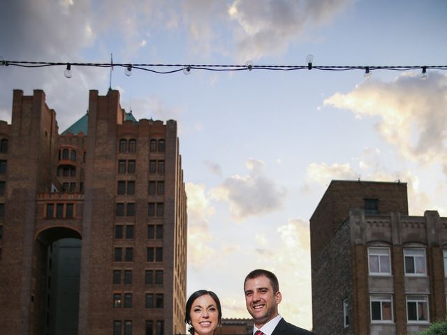 Derrick and Nicole&apos;s Wedding in Milwaukee, Wisconsin 13