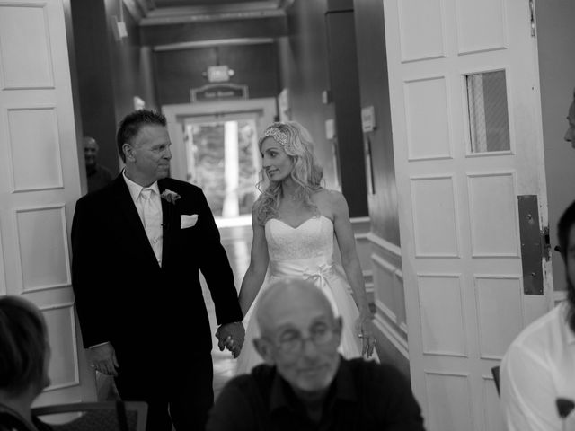 Lori and Robert&apos;s Wedding in Saratoga Springs, New York 8