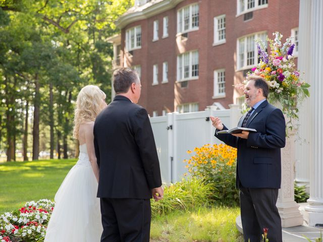 Lori and Robert&apos;s Wedding in Saratoga Springs, New York 17