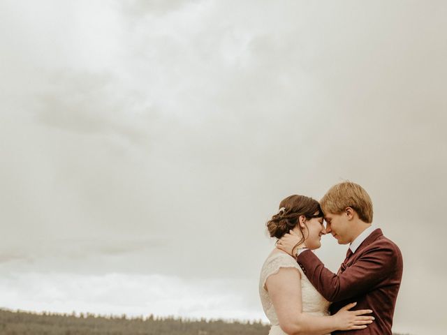 Sam and Hunter&apos;s Wedding in Spokane, Washington 25