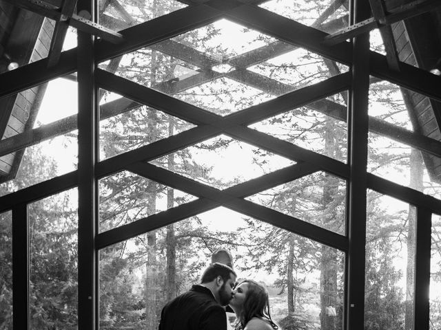 Breanna and Christopher&apos;s Wedding in Brookings, Oregon 8