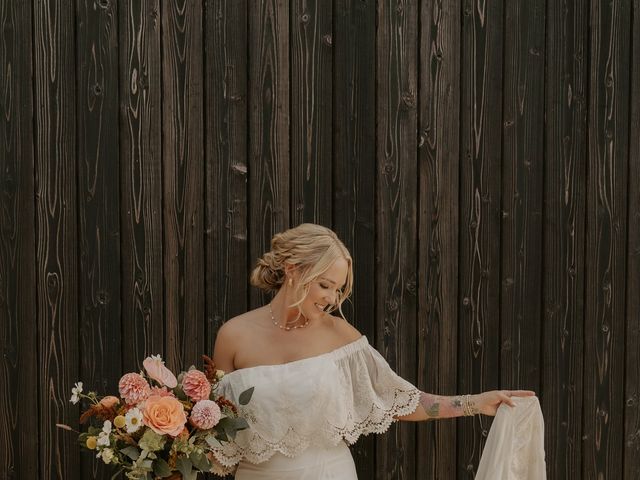 Tim and Juianne's Wedding in Westerville, Ohio 6