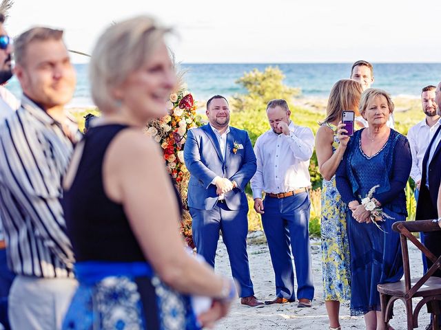 Julie and Randy&apos;s Wedding in Playa del Carmen, Mexico 40