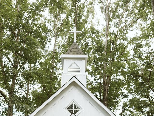 Chad and Jenna&apos;s Wedding in Blairsville, Georgia 17