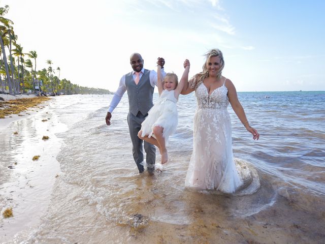 Daniel and Nicole&apos;s Wedding in Bavaro, Dominican Republic 37