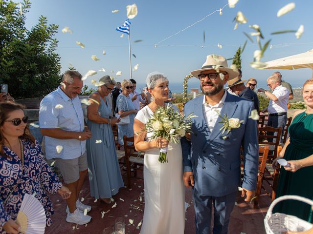 Thomas and Stephie&apos;s Wedding in Crete, Greece 27