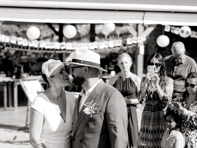 Thomas and Stephie&apos;s Wedding in Crete, Greece 38