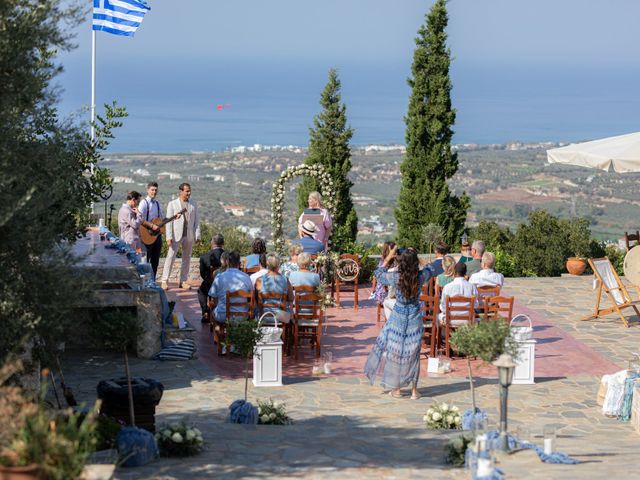 Thomas and Stephie&apos;s Wedding in Crete, Greece 45