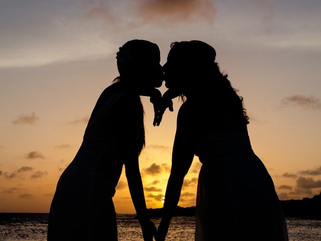 Debra and Andrea&apos;s Wedding in Oranjestad, Aruba 7