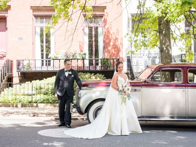 Daniel and Jena&apos;s Wedding in Albany, New York 13