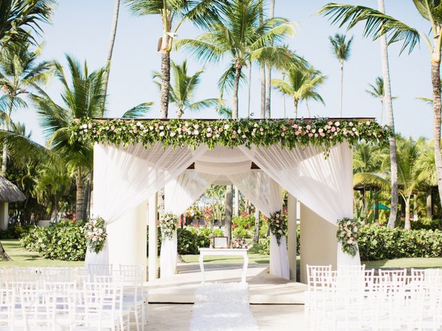 Aaron and Taylor&apos;s Wedding in Punta Cana, Dominican Republic 32