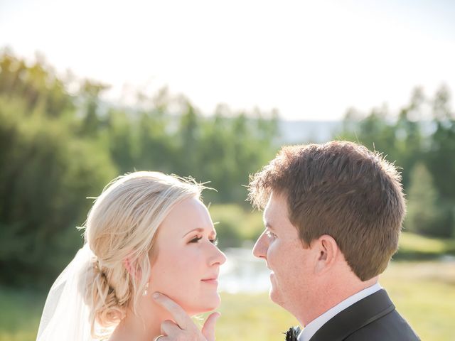 Taylor and Sarah&apos;s Wedding in Telluride, Colorado 14