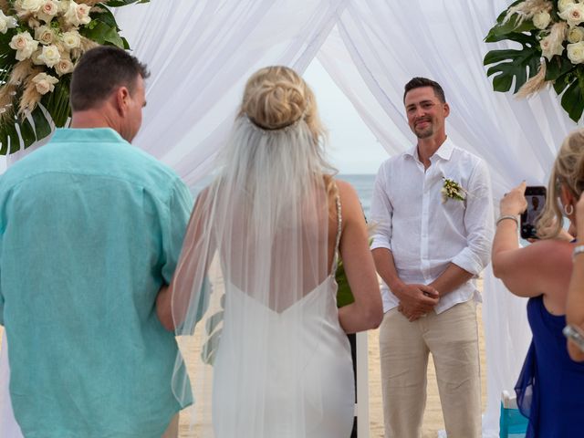 Jacob and Taylor&apos;s Wedding in Cabo San Lucas, Mexico 49