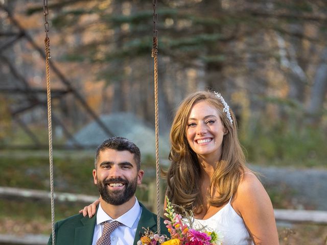 Alexa and Eric&apos;s Wedding in Williamstown, Massachusetts 9